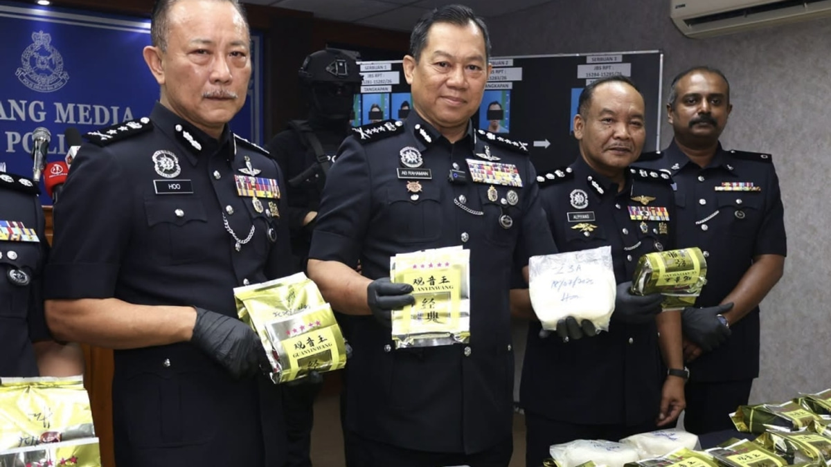 Police Dismantle Johor Bahru Drug Network in Raids, Arrest Eight Including Teenager