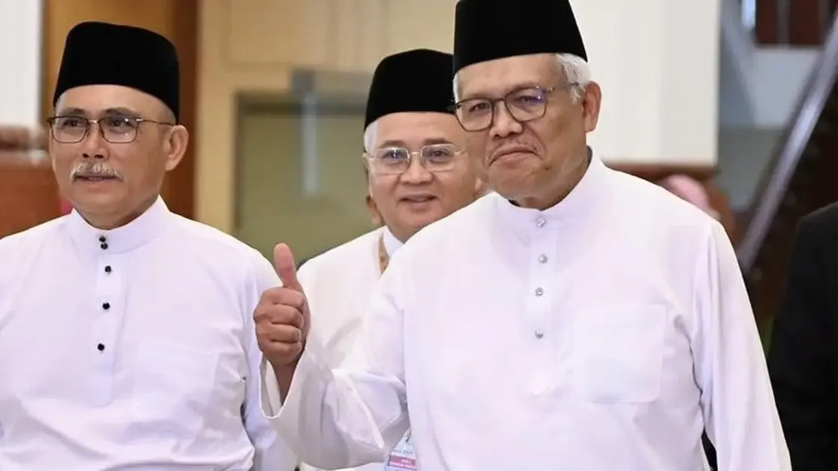 Hamzah Named Opposition Leader Based on Majority Support, Says Kiandee
