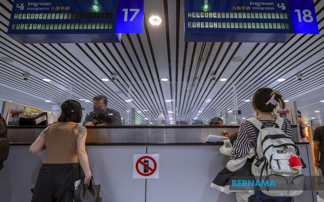 Cabinet Approves 17-Point Plan to Boost Security at KLIA and Border Checkpoints