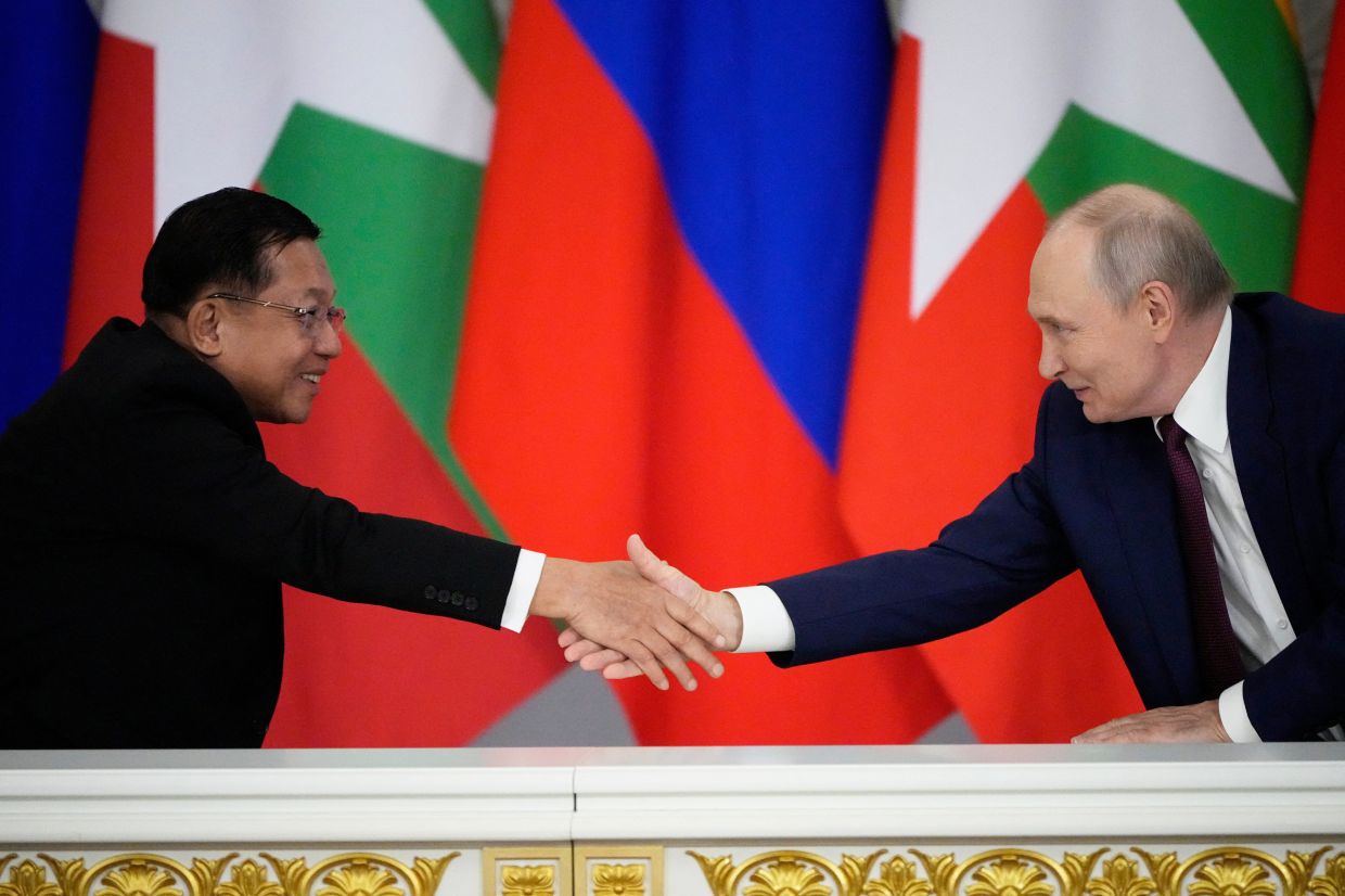 Putin Embraces Myanmar Leader with Energy Deals and Military Deepening