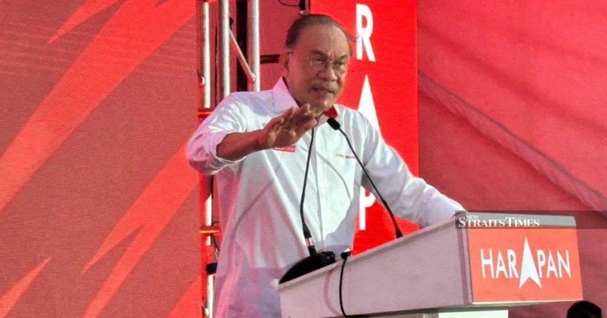 Focus on performance, not infighting, Anwar tells PH machinery in Johor