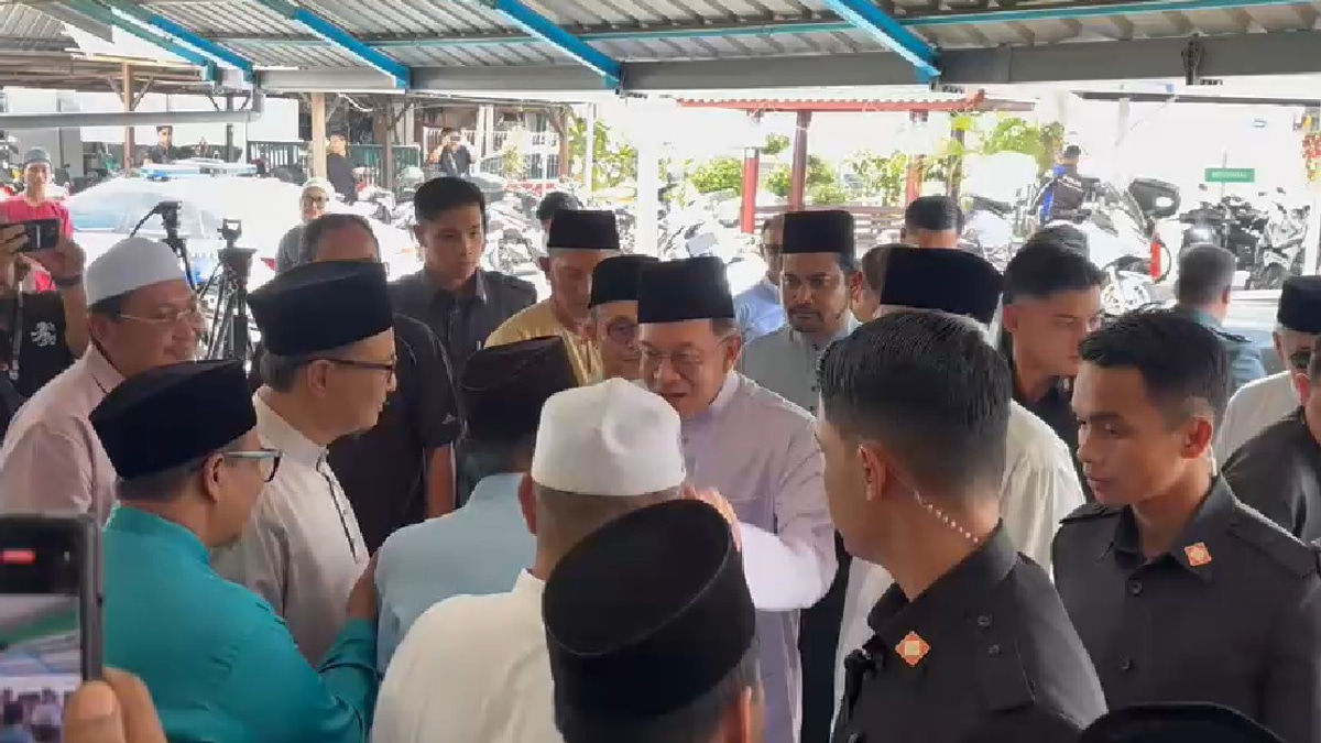 Government To Build Low-Rent Housing For Civil Servants, Says PM Anwar