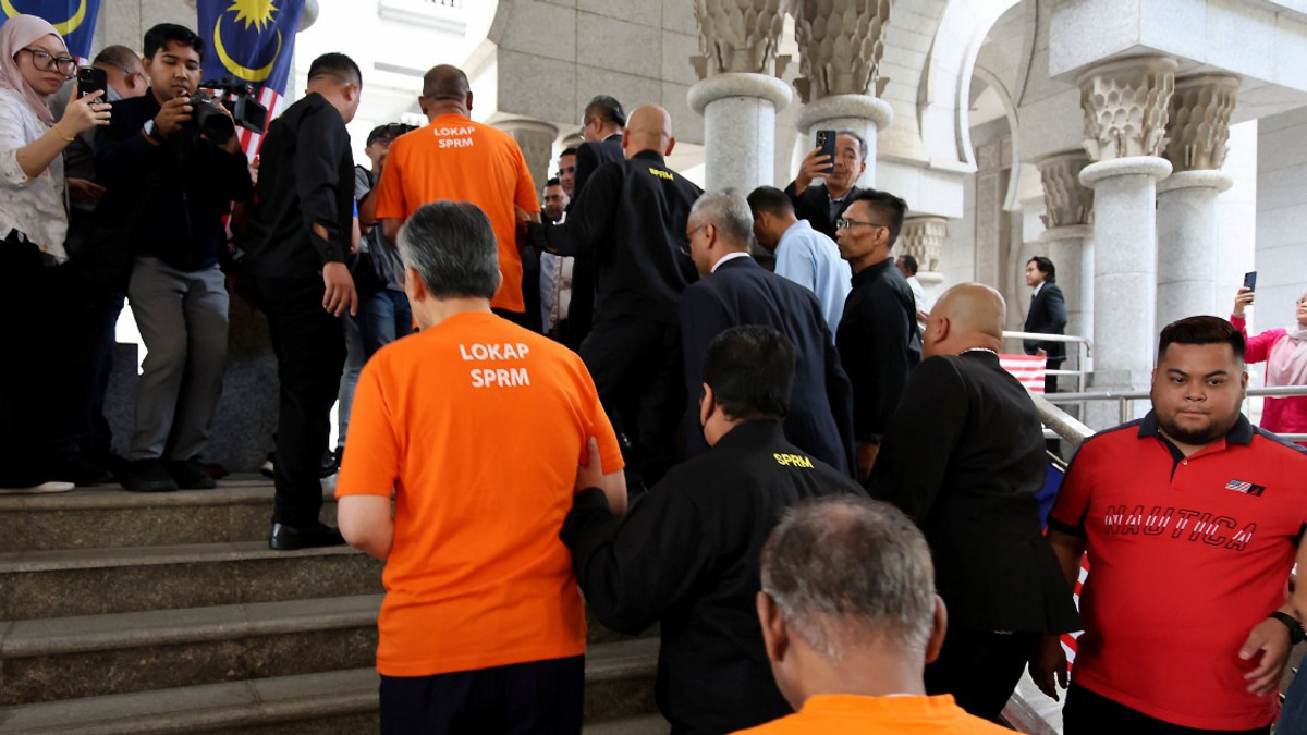 Four-Day Remand Extension Granted for Former Tabung Haji CEO in RCI Investigation