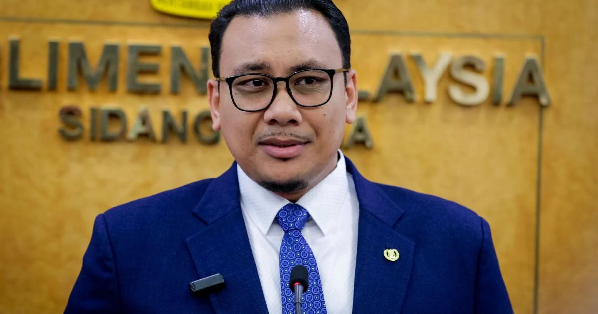 PAS Youth Chief Pursues Legal Action Over Facebook Insult to Father