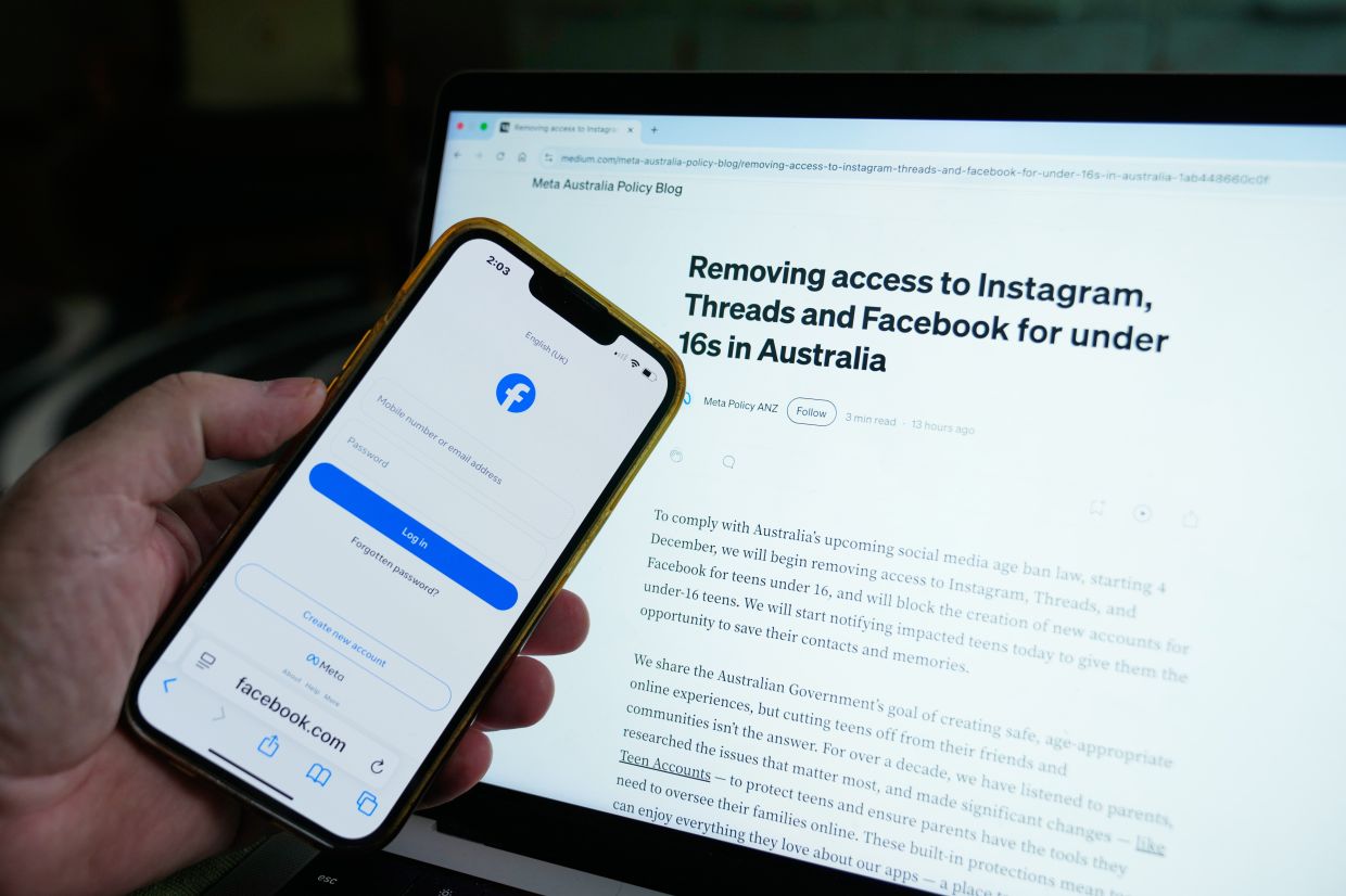 Australian PM Slams Legislative Delay on Child Social Media Ban Enforcement Powers