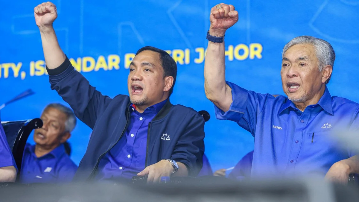 Zahid keeps door open to talks with PAS and Wawasan over Johor cooperation