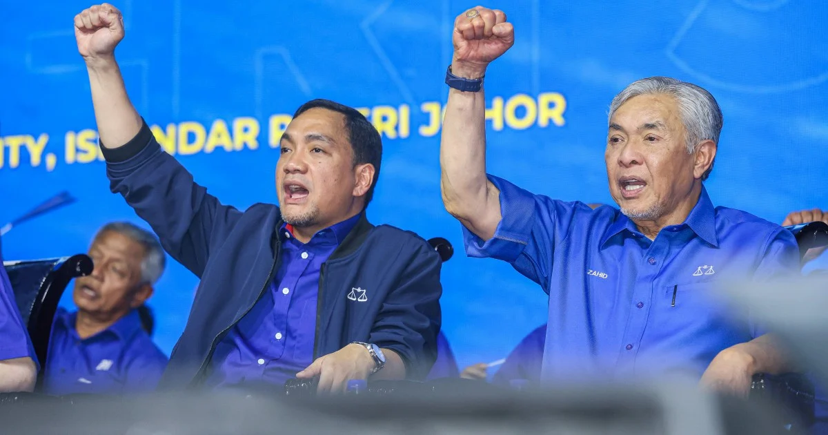 Zahid keeps door open to talks with PAS and Wawasan over Johor cooperation