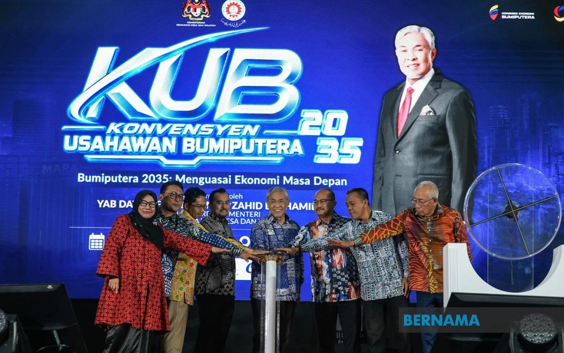 Bumiputera Entrepreneurs Must Shift From Participation to Ownership, Says Ahmad Zahid