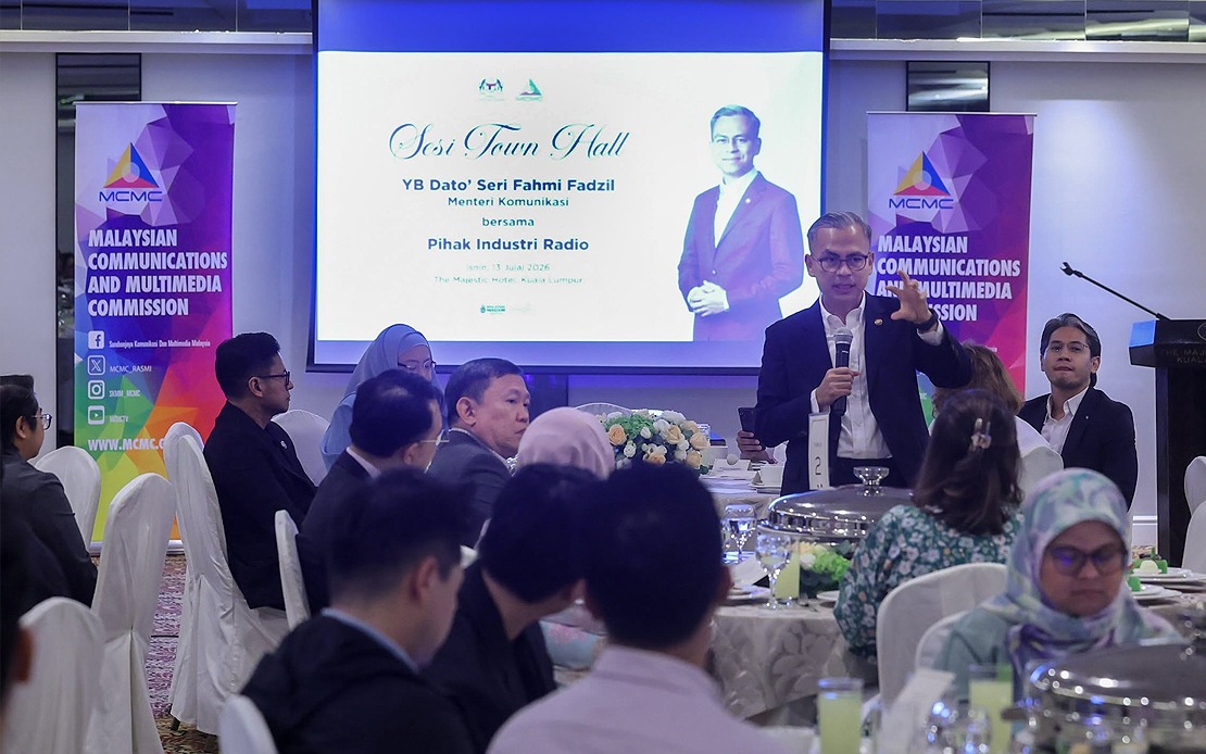 MCMC To Conduct Comprehensive Review of Radio Industry to Revitalise Malaysian Broadcasting