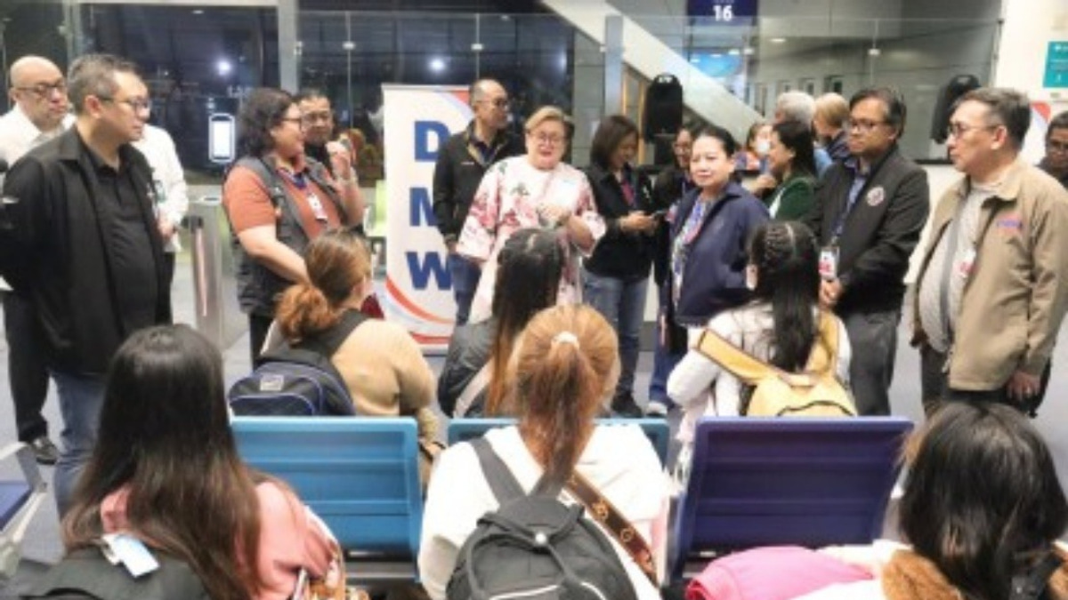 Twenty-Four Filipino Detainees Return Home After Presidential Intervention in Russia