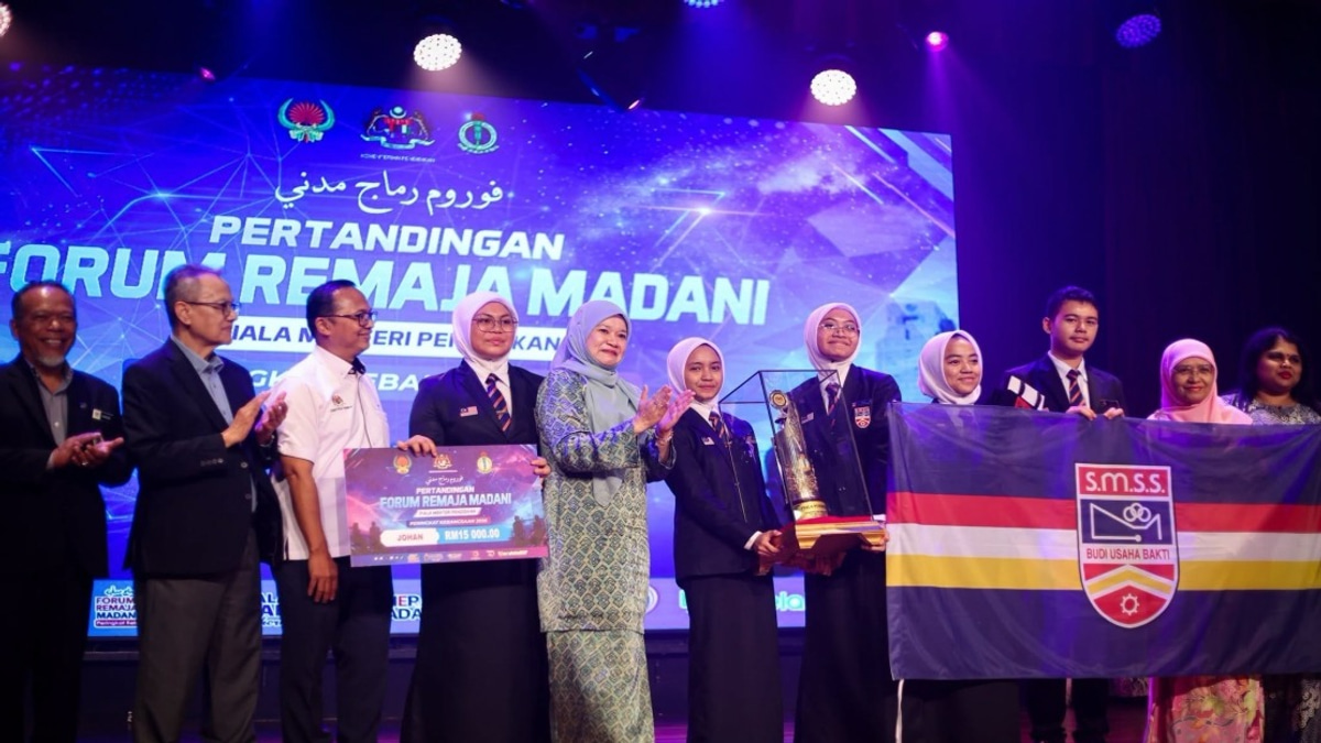 Character Education Must Empower Youth to Think Critically and Engage Respectfully, Says Fadhlina