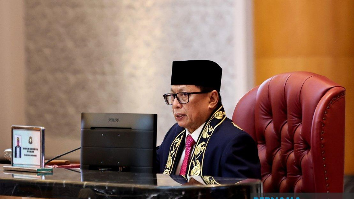 Johor Assembly Speaker Mohd Puad Steps Aside from Rengit Contest