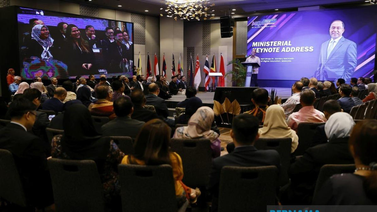 Malaysia's Higher Education Ministry to Fix Polytechnic Hostel Crisis as Student Demand Surges