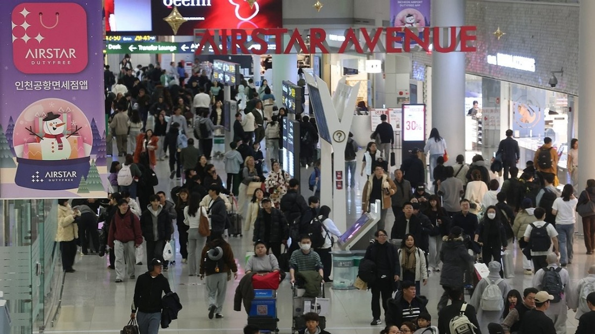 South Korea Hits 10 Million Foreign Visitors, Eyeing Record-Breaking Year