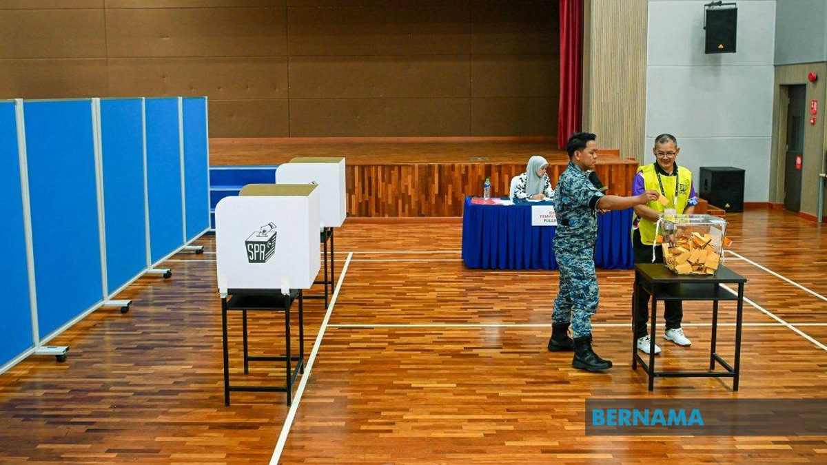 Negeri Sembilan Early Polling Accelerates as Security Forces Turn Out in Strong Numbers