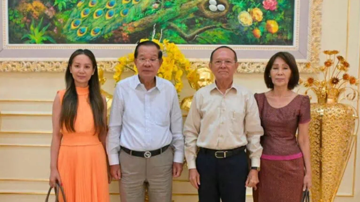 Hun Sen Hosts Former Rival Kem Sokha, Signals Warming Ties with Praise for Sokha's Daughter