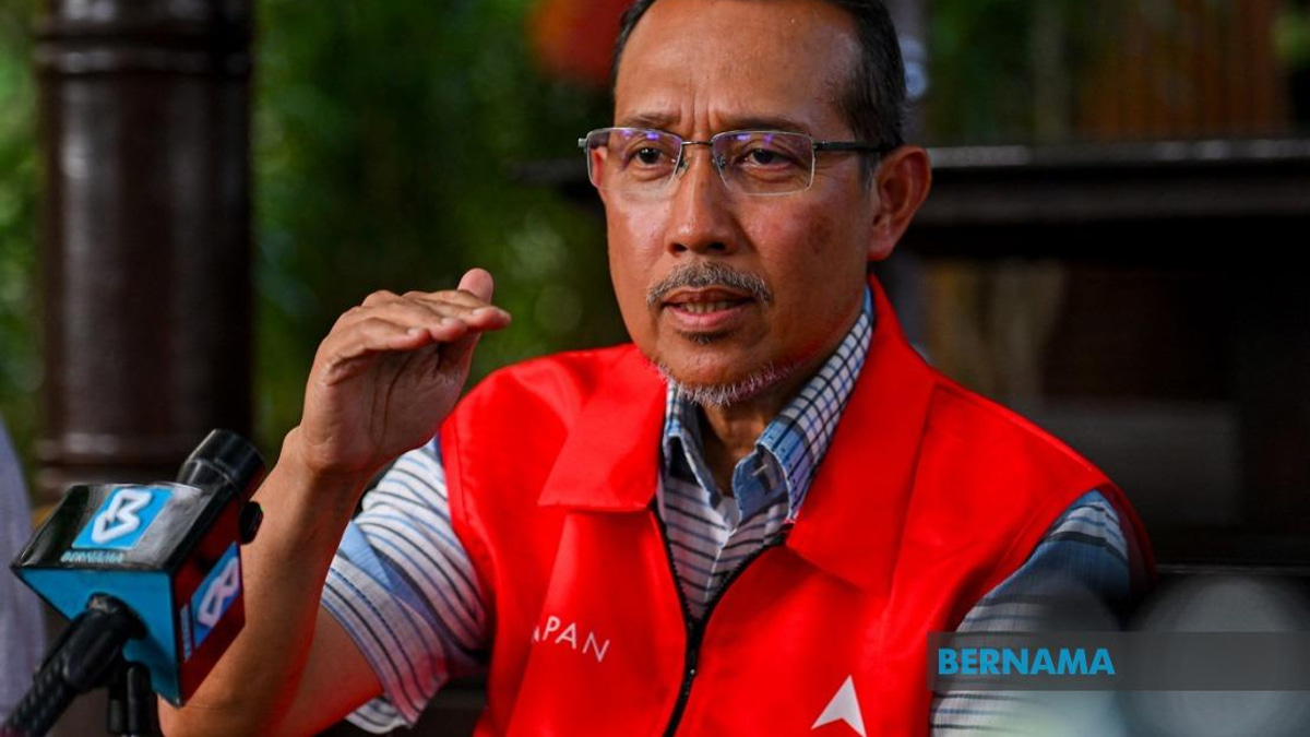 Nazri Pledges to Transform Ampangan Into Economic and Civic Hub in N9 Campaign