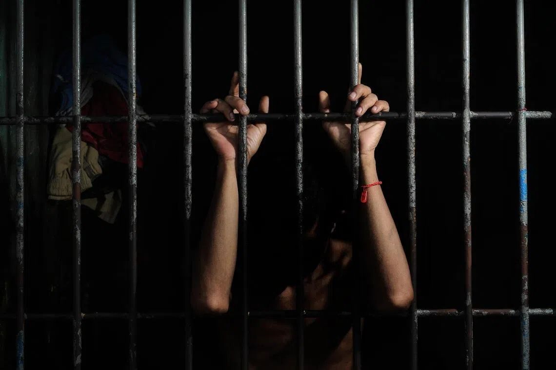 Japanese Mother Seeks Damages After Teenage Daughter Dies Following Detention in 'Hostage Justice' Case