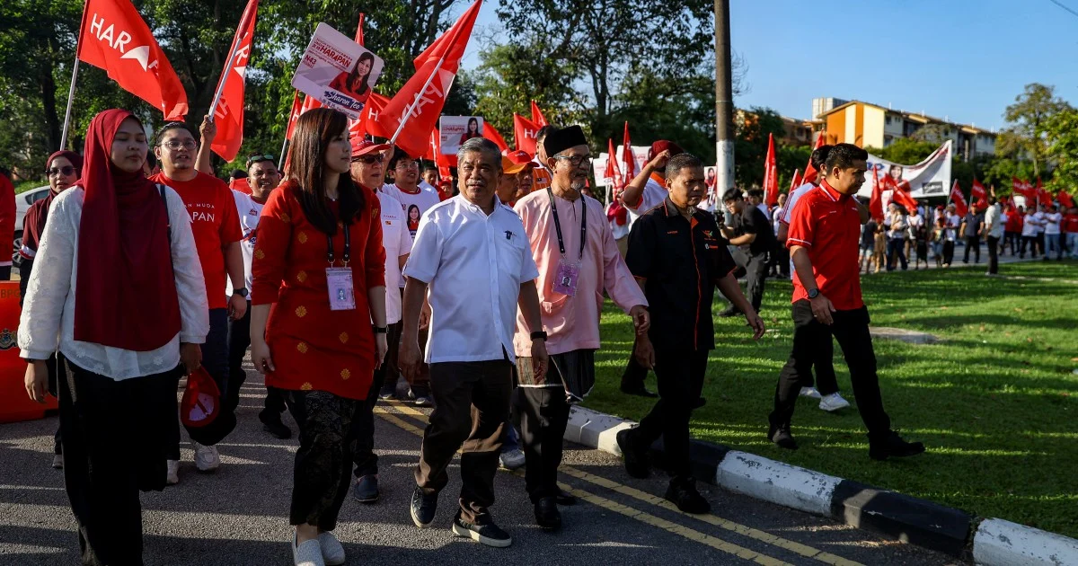 Johor voters rally behind Pakatan Harapan as Sharon Teo nominated in Permas