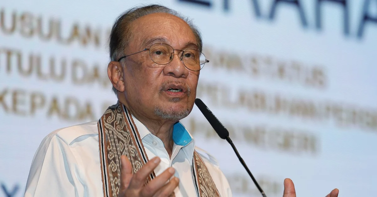 Petronas-Petros talks moving forward positively, Anwar confirms