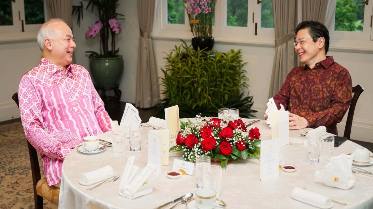 Sultan Nazrin, Singapore PM Lawrence Wong Discuss Deepening Bilateral Ties and ASEAN Cooperation