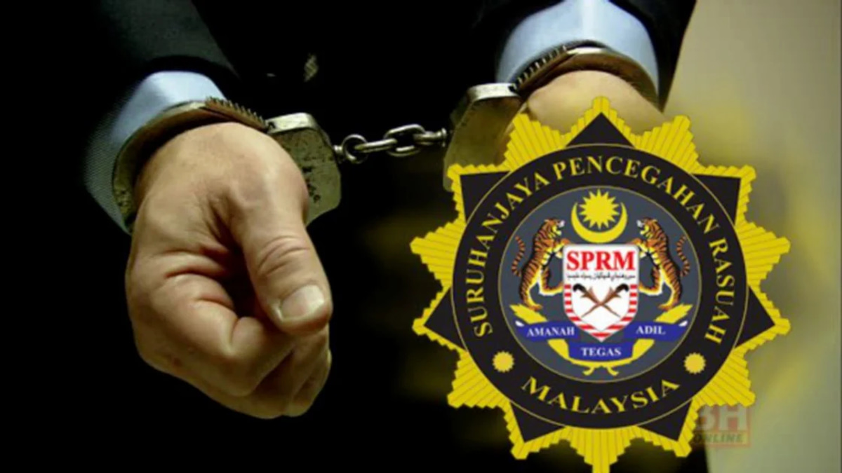 Immigration officers detained by MACC suspended pending probe