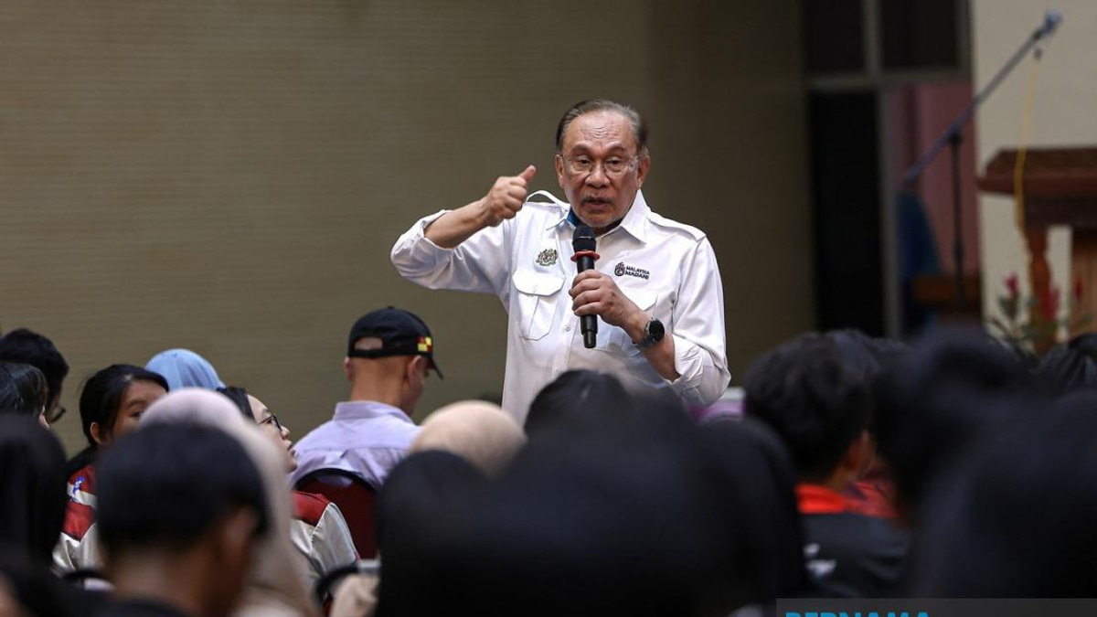 Merit and Support: PM Anwar Charts Middle Path for Matriculation Admissions