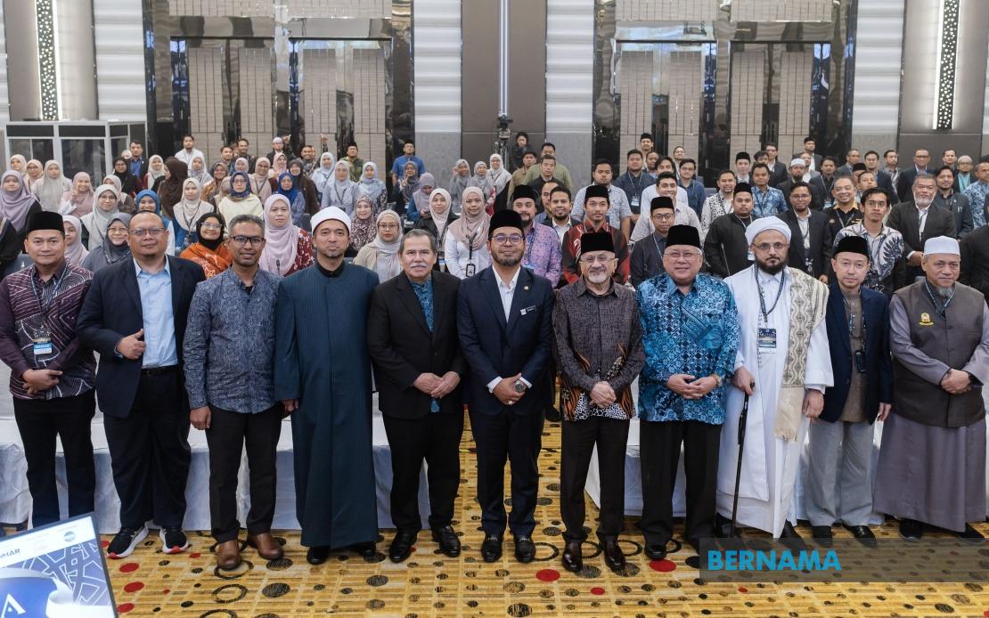 Islamic Social Finance Key to Malaysia's Poverty Reduction Strategy, Says Minister