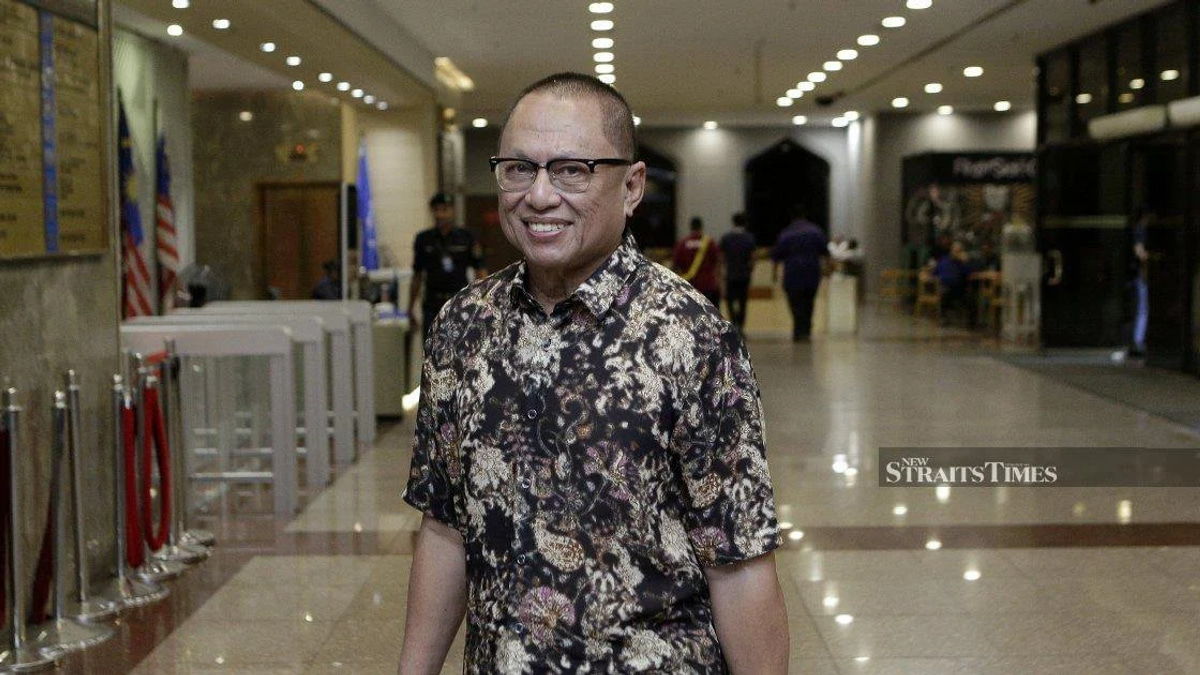 Police Launch Investigation into Puad Zarkashi's Social Media Remarks Following 153 Reports