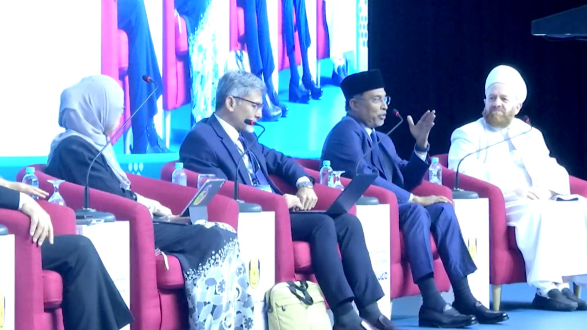 Malaysia Must Embed AI Ethics Into Higher Education, Says Zambry