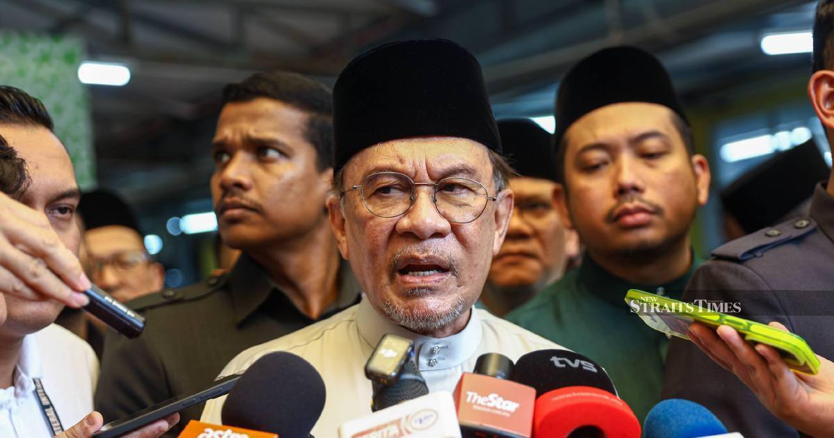 Only Agong Can Remove Azam Baki From NFCC Board, Says Anwar