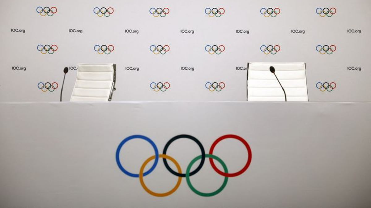 IOC Moves to Rewrite Neutrality Rules as Russia Awaits Reinstatement