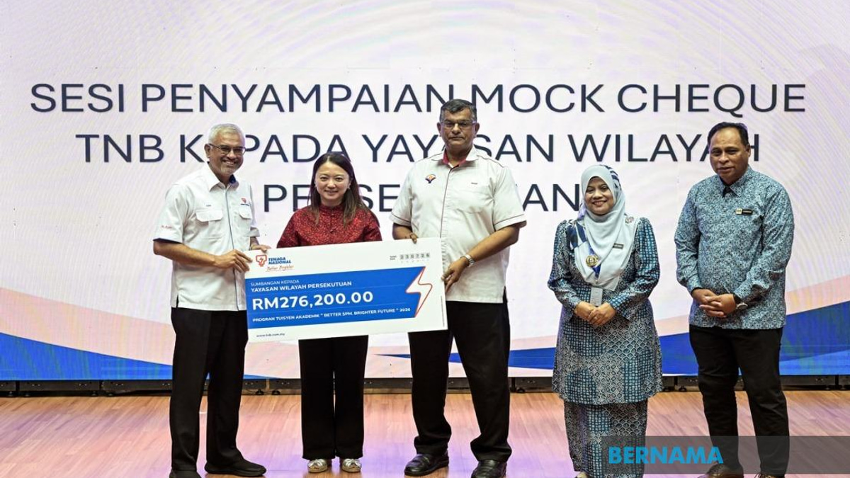 1,600 SPM Students in KL to Receive Free Tuition Under New Government Initiative