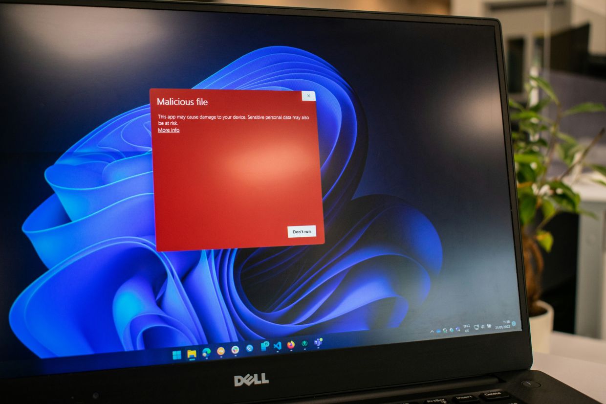 MyCert Issues Alert Over WhatsApp Malware Targeting Malaysian Windows Users