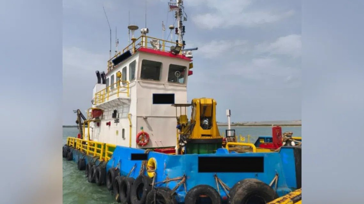 Eight tugboat crew members charged with stealing marine gas oil off Singapore