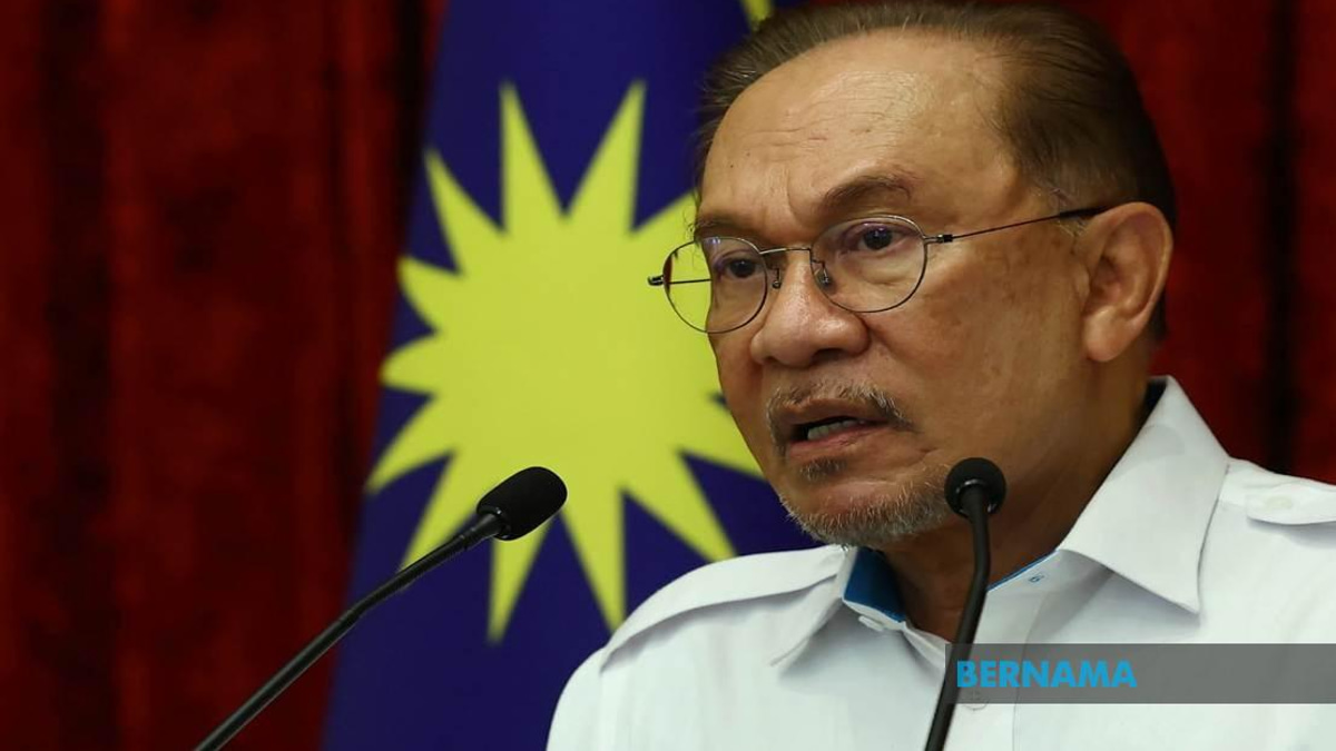 PM Anwar Apologises for Missing Tabung Haji RCI Debate as Health Improves