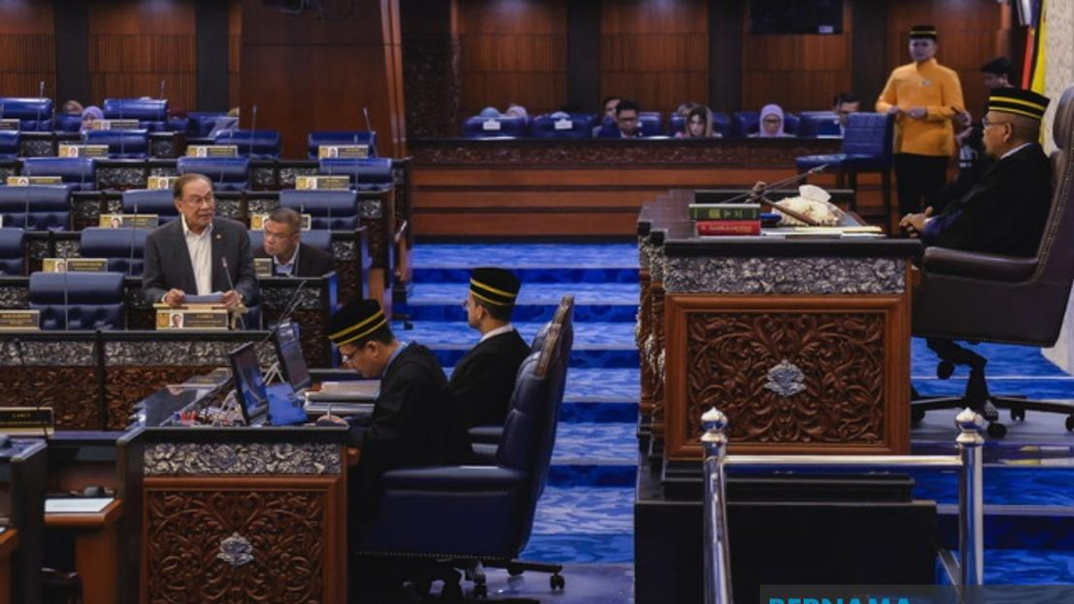 Anwar Reaffirms Election Campaign Ban on New Projects and Policy Announcements