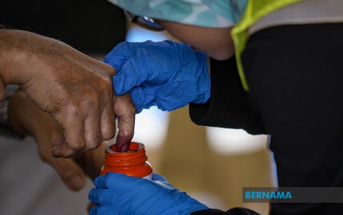 Island Polling Centres Close Early As Johor State Election Progresses