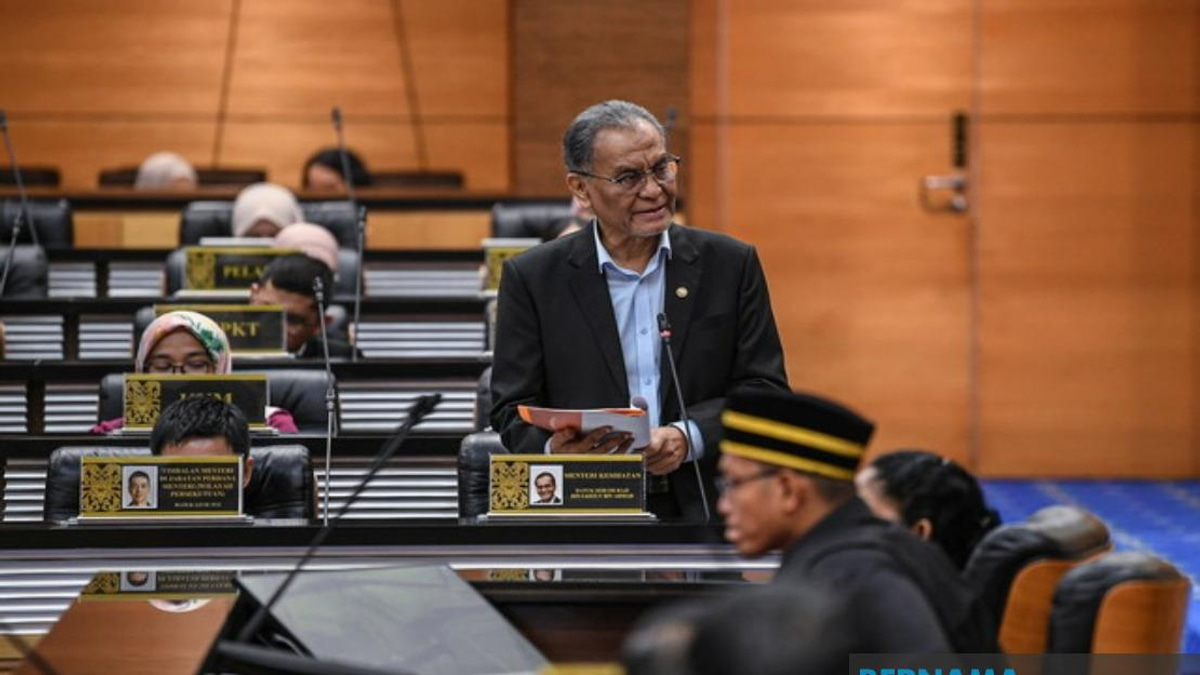 Malaysia Fast-Tracks 854 Overseas-Qualified Doctors Into Specialist Register