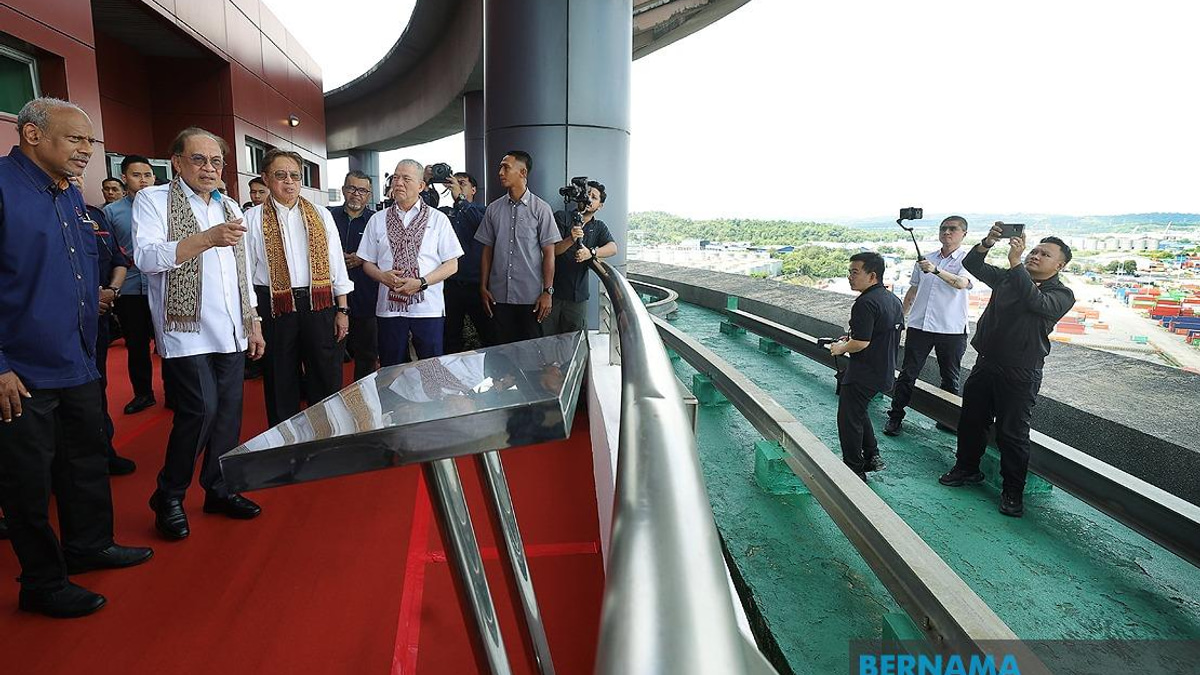 Federal Government Backs Sarawak's Ability to Operate Bintulu Port Following Transfer