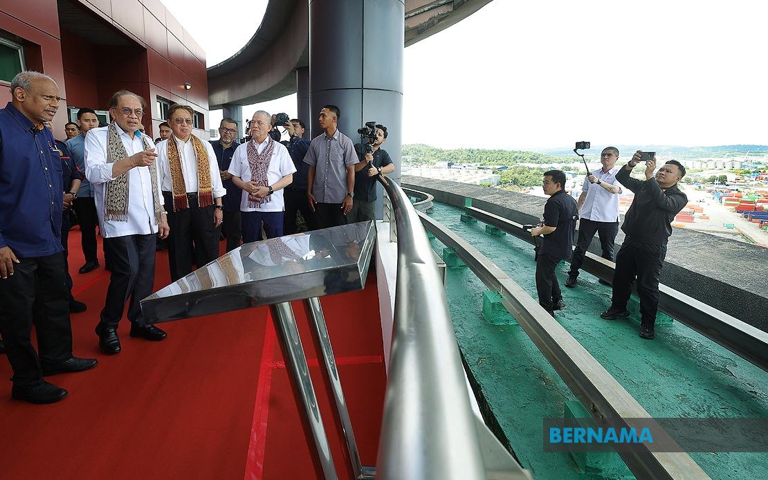 Federal Government Backs Sarawak's Ability to Operate Bintulu Port Following Transfer