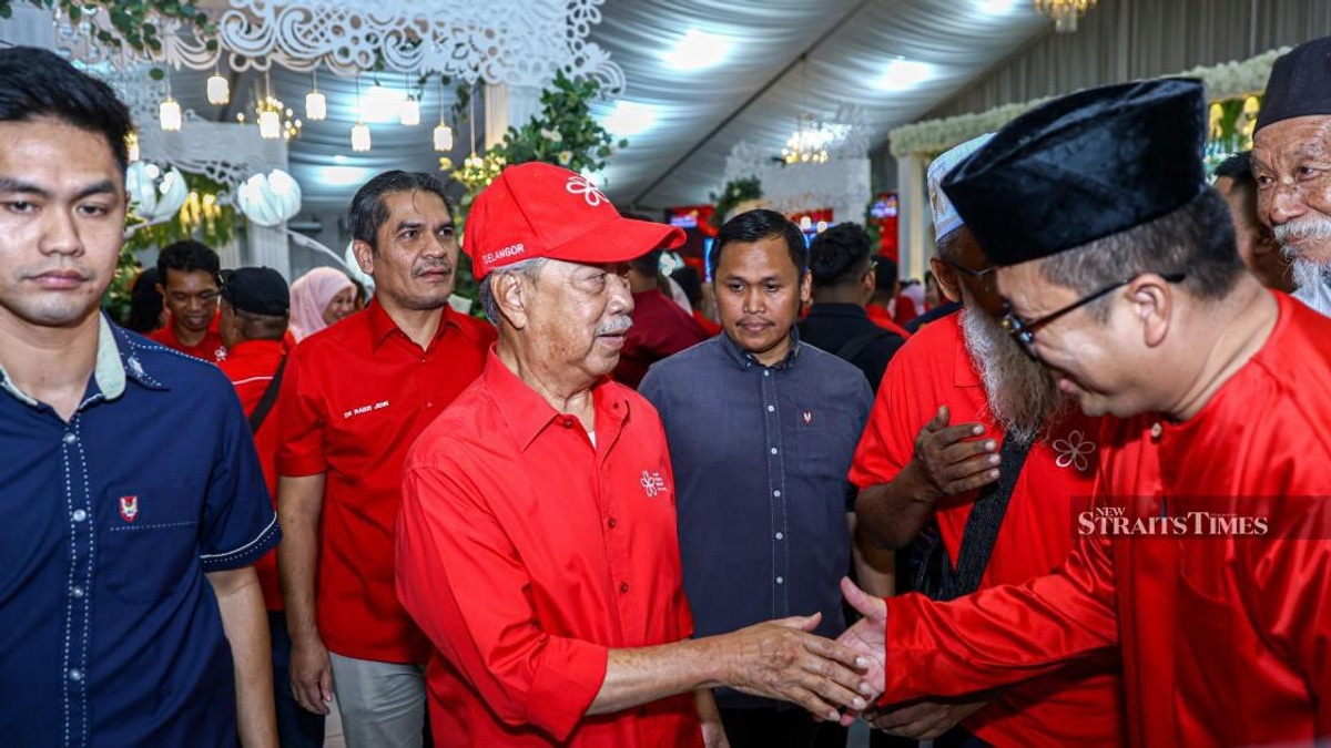Bersatu Eyes Fresh Coalition After Labelling PN 'Toxic' Under PAS Control