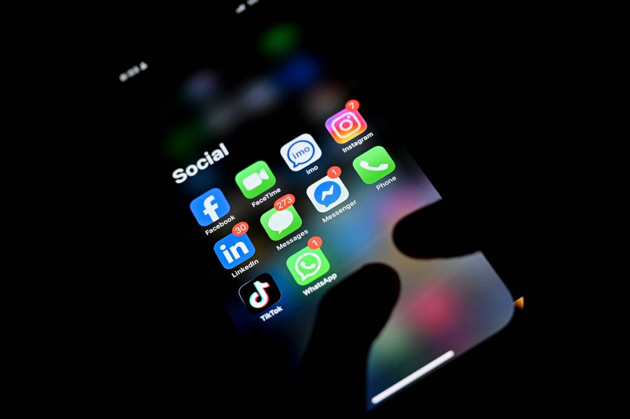 Meta's Safety Claims Under Fire as Critics Demand Fundamental Platform Overhaul