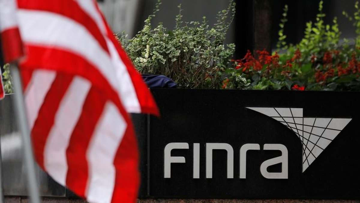 Top Wall Street Regulator Leaves FINRA for Fintech Compliance Role at Finalis
