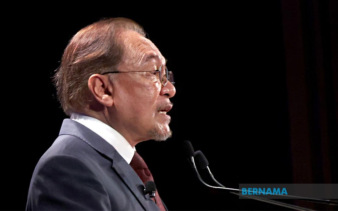 Anwar's Ashgabat Agenda: Deepening Malaysia-Turkmenistan Ties on Second Day of State Visit
