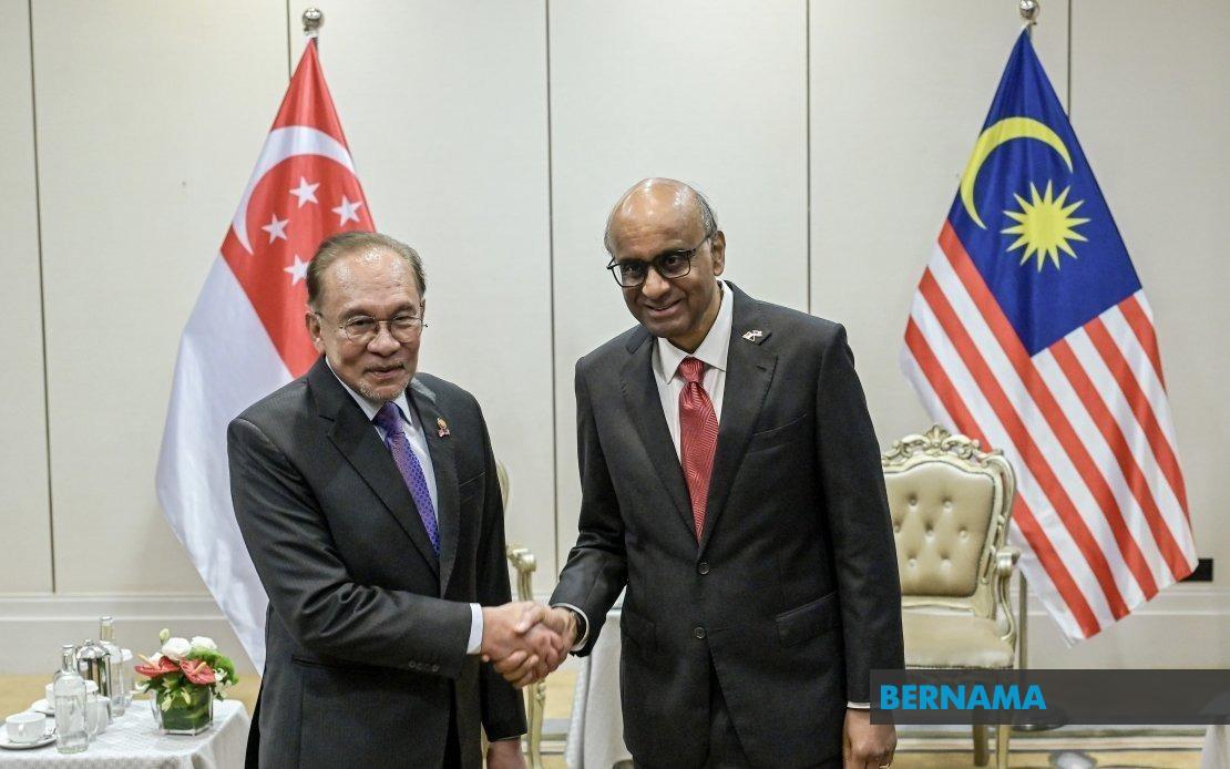 Singapore and Malaysia Chart Ambitious Agenda for Regional Cooperation