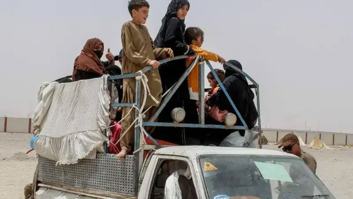 Pakistan Deports 2.59 Million Afghans in Intensified Immigration Crackdown