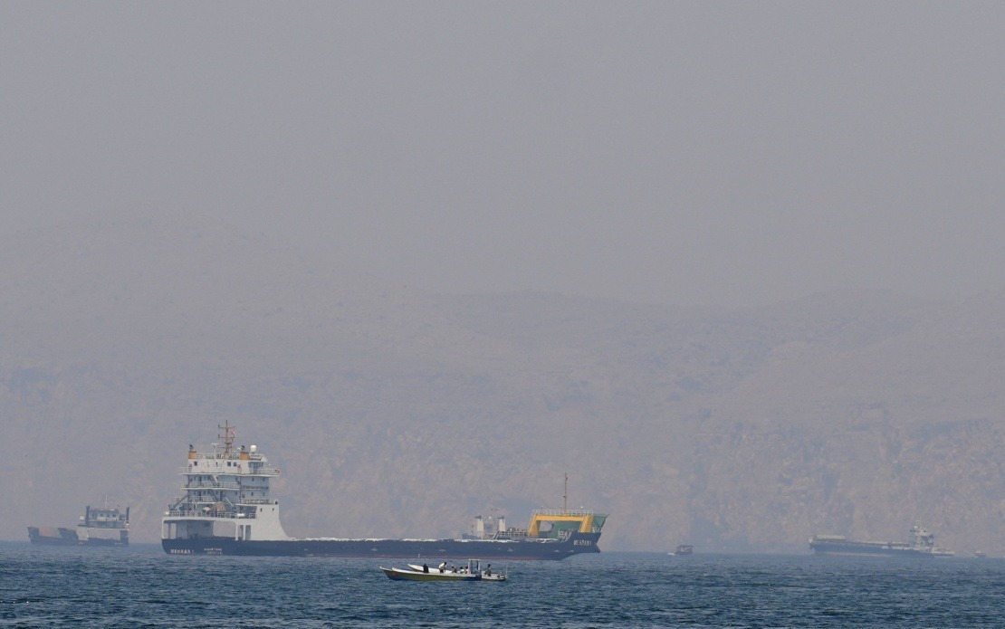 Trump Sets 60-Day Toll Moratorium in Strait of Hormuz, Threatens US Fees Later