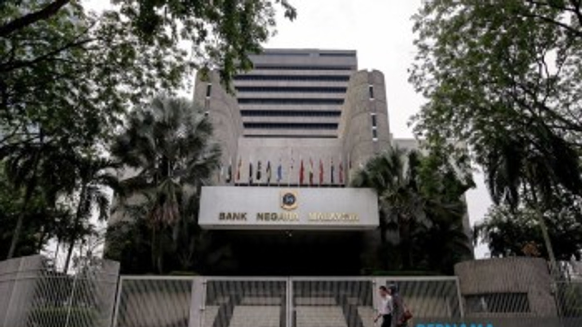 Bank Negara Likely to Keep Rates Steady Through 2026 as Growth Outlook Brightens