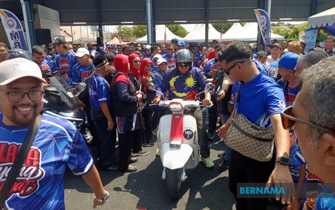 Melaka's 'Sayang Rakyat' Tour Deepens Engagement Push, Ab Rauf Says